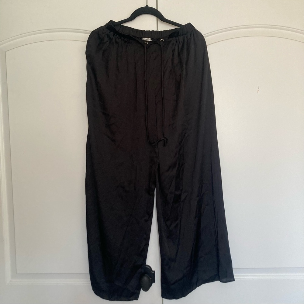 NWOT Intimately Free People Black Satin Lounge Pants Sz XS/S